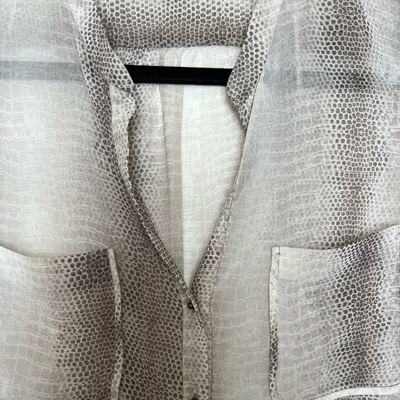 Zara Sheer Snake Skin Print V Neck Blouse Size S - Picture 6 of 6